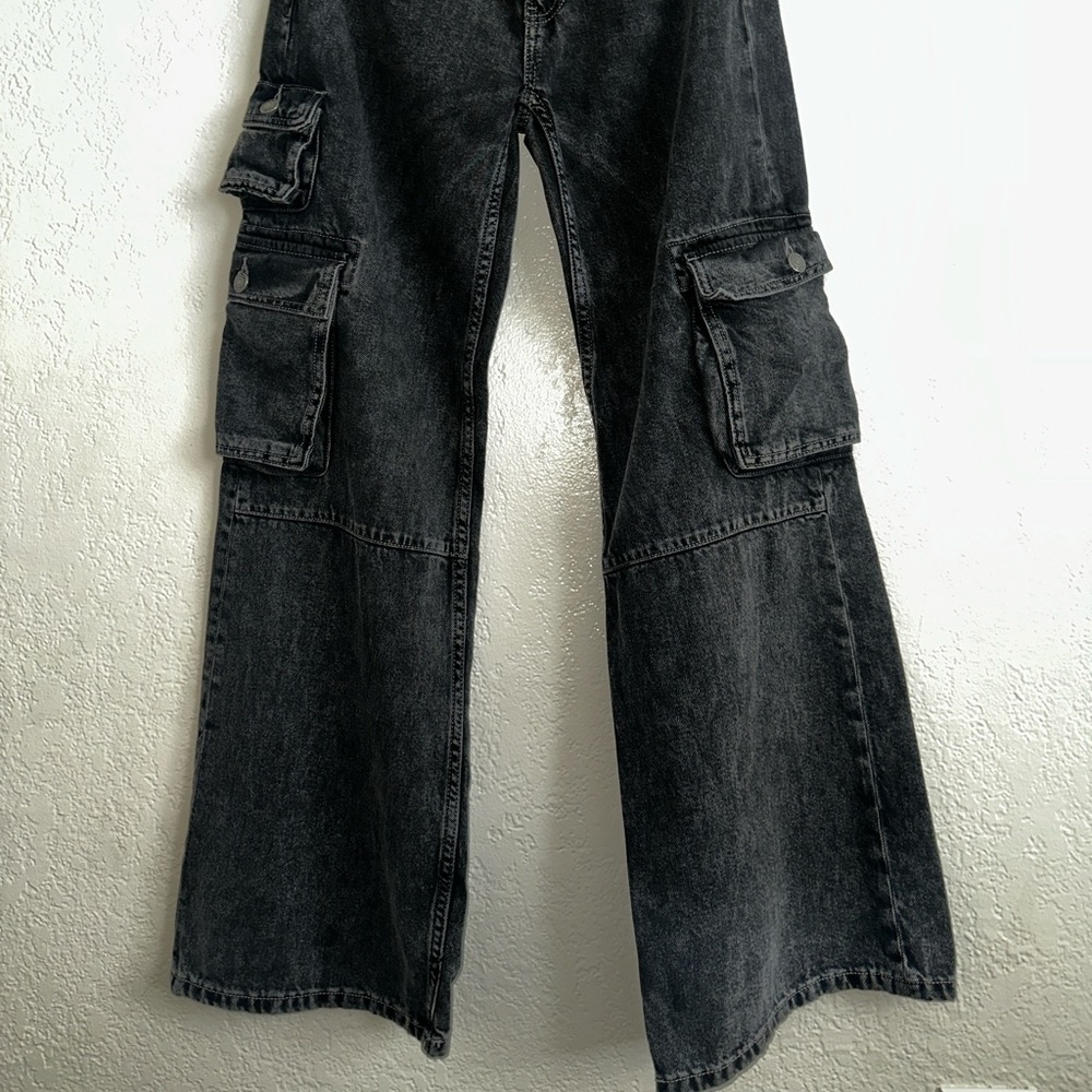 Arizona Jean Company Black Flare Cargo Jeans